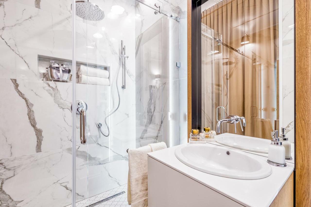 Apartamenty "Artaparts" Stare Miasto - Centrum Torun Ngoại thất bức ảnh